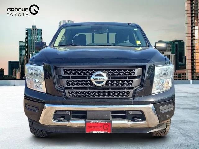 2021 Nissan Titan Crew Cab SV 4x4