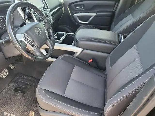 2021 Nissan Titan Crew Cab SV 4x4