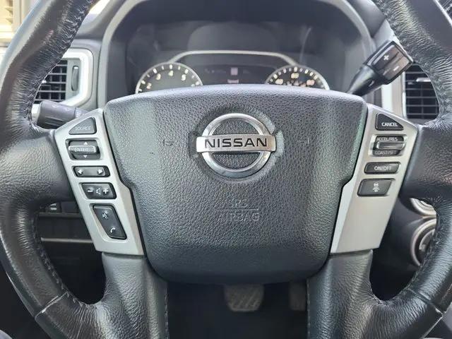 2021 Nissan Titan Crew Cab SV 4x4