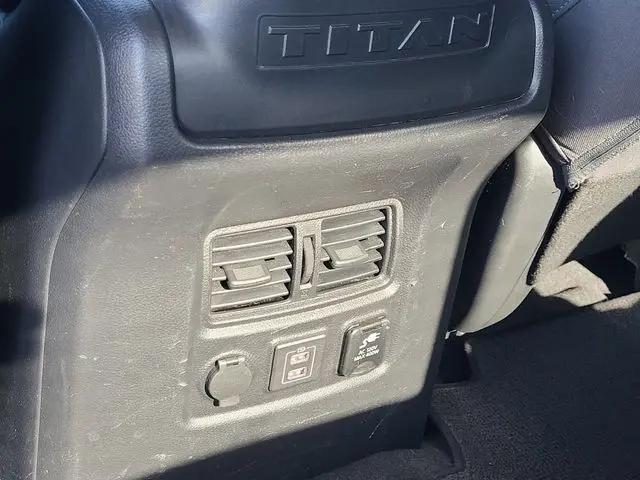 2021 Nissan Titan Crew Cab SV 4x4
