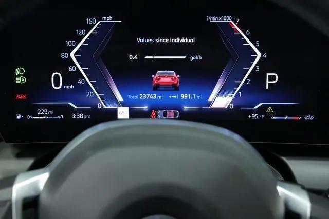 2025 BMW Coupe xDrive