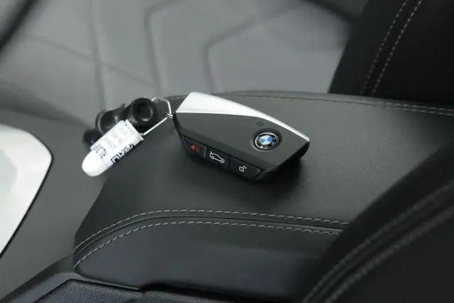 2025 BMW Coupe xDrive