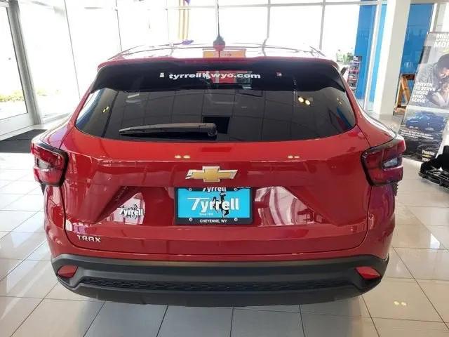 2026 Chevrolet Trax FWD LS
