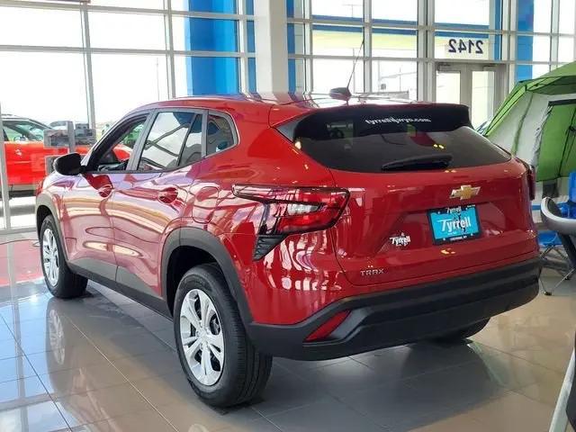 2026 Chevrolet Trax FWD LS