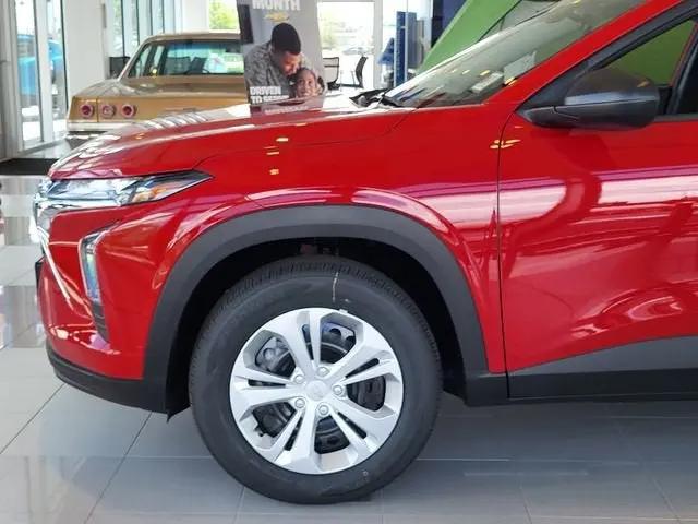 2026 Chevrolet Trax FWD LS