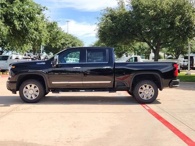 2026 Chevrolet Silverado 2500HD Crew Cab, Standard Bed, High Country, 4WD