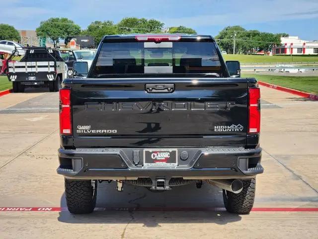 2026 Chevrolet Silverado 2500HD Crew Cab, Standard Bed, High Country, 4WD