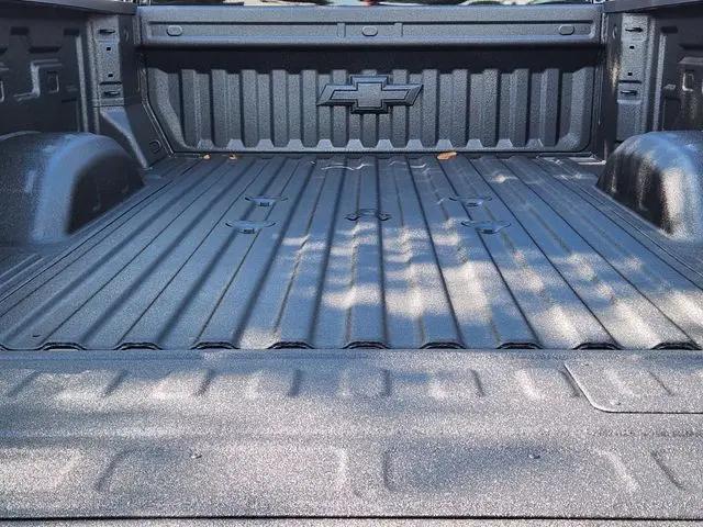 2026 Chevrolet Silverado 2500HD Crew Cab, Standard Bed, High Country, 4WD