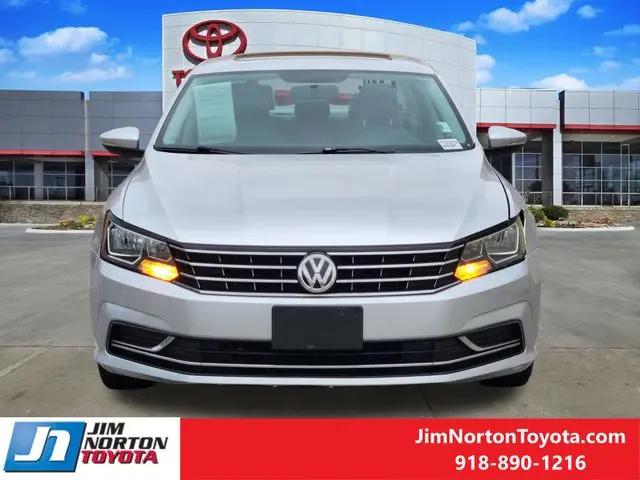 2017 Volkswagen Passat 1.8T SE