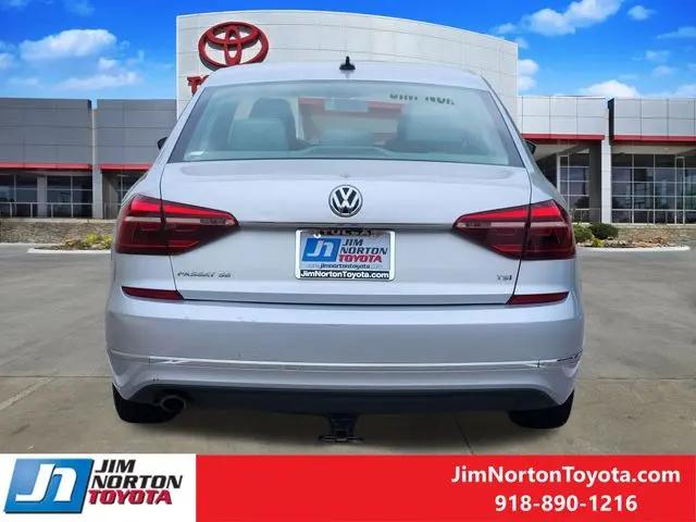 2017 Volkswagen Passat 1.8T SE
