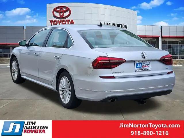 2017 Volkswagen Passat 1.8T SE