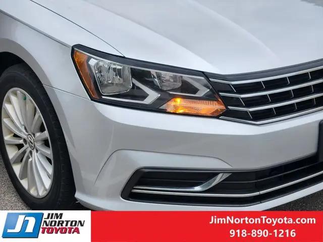 2017 Volkswagen Passat 1.8T SE