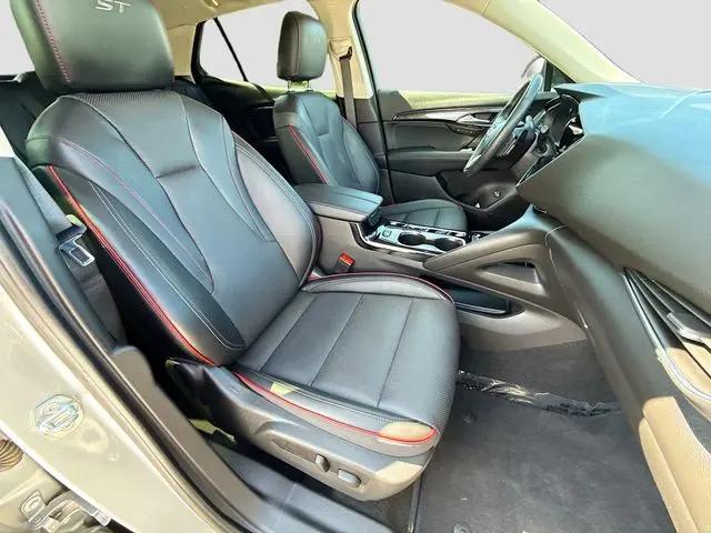 2023 Buick Envision Essence FWD