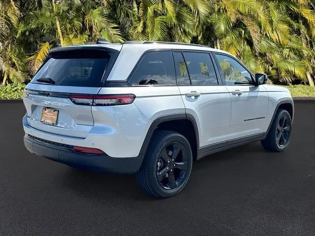 2022 Jeep Grand Cherokee Altitude 4x4