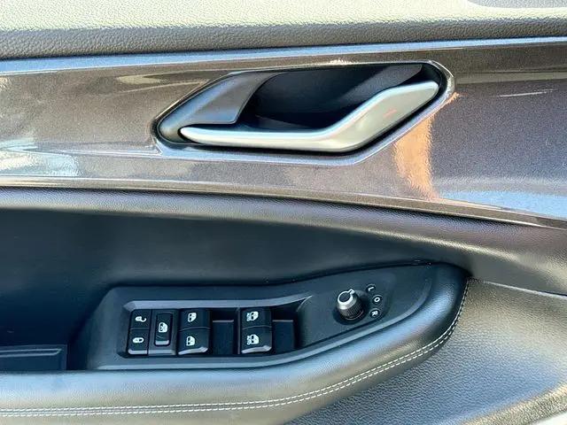 2022 Jeep Grand Cherokee Altitude 4x4