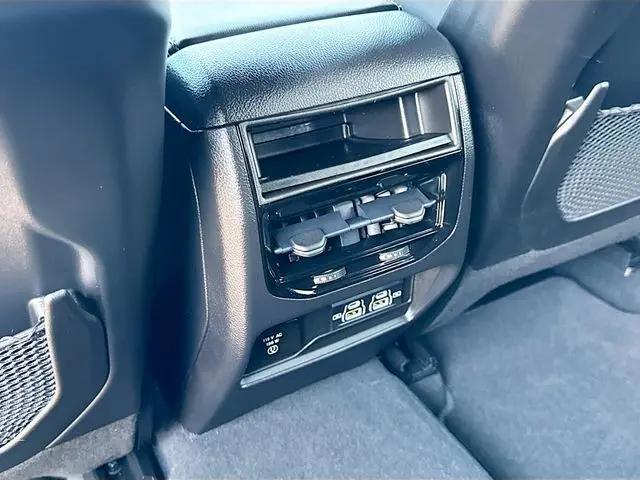2022 Jeep Grand Cherokee Altitude 4x4