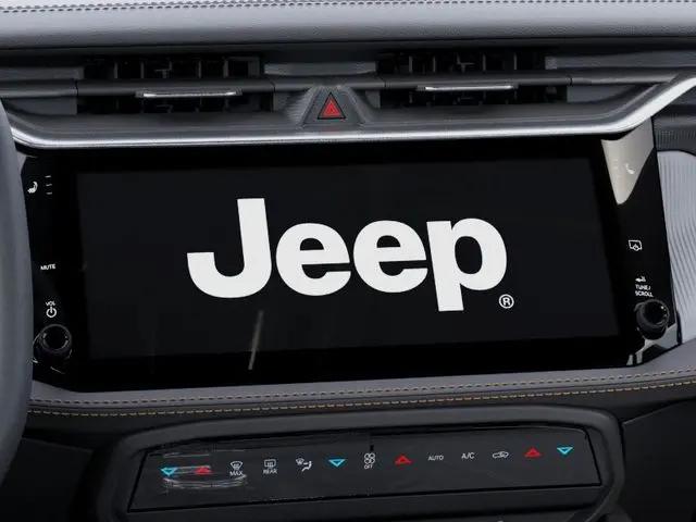 2026 Jeep Cherokee Laredo 4x4