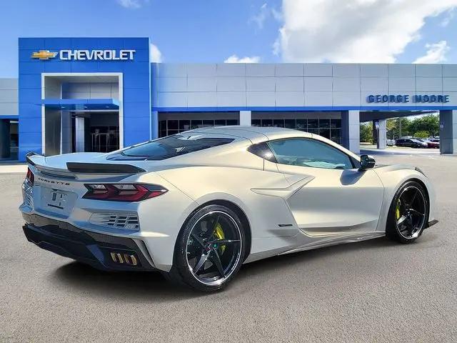 2024 Chevrolet Corvette E-Ray RWD Coupe 3LZ