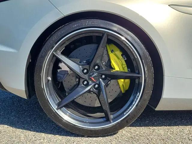 2024 Chevrolet Corvette E-Ray RWD Coupe 3LZ