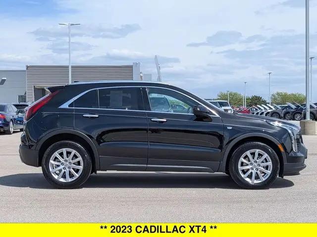 2023 Cadillac XT4 AWD Luxury
