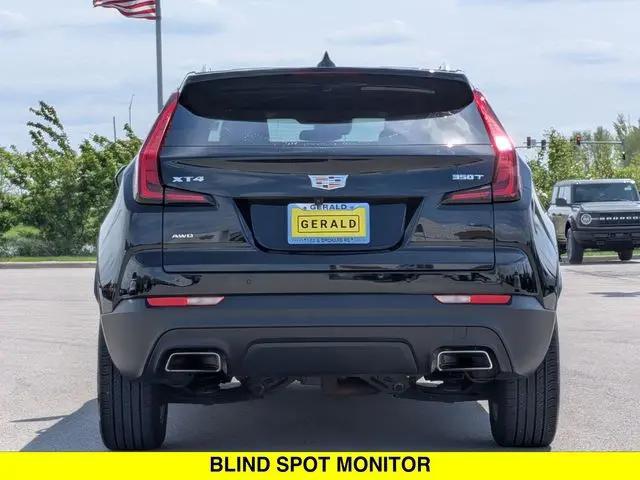 2023 Cadillac XT4 AWD Luxury