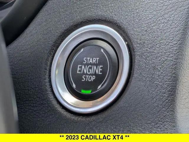 2023 Cadillac XT4 AWD Luxury