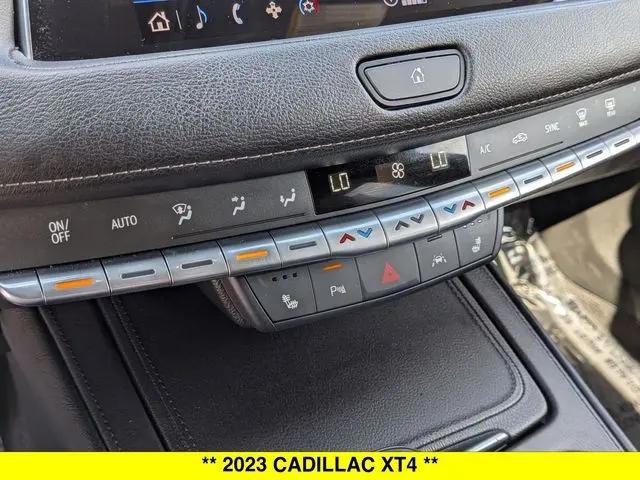 2023 Cadillac XT4 AWD Luxury