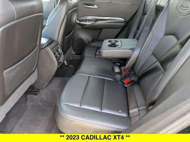 2023 Cadillac XT4 AWD Luxury