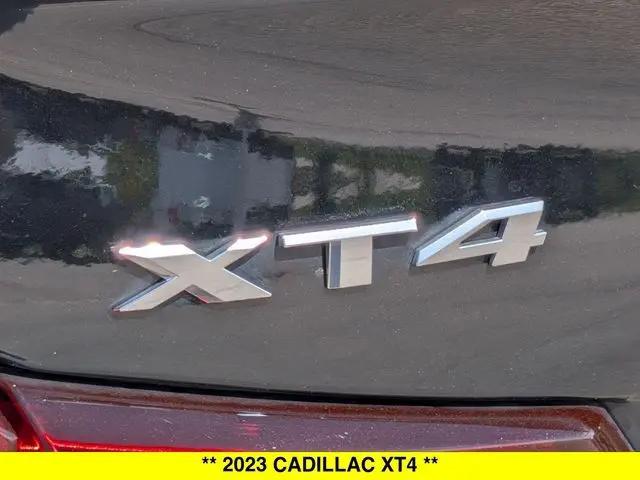 2023 Cadillac XT4 AWD Luxury
