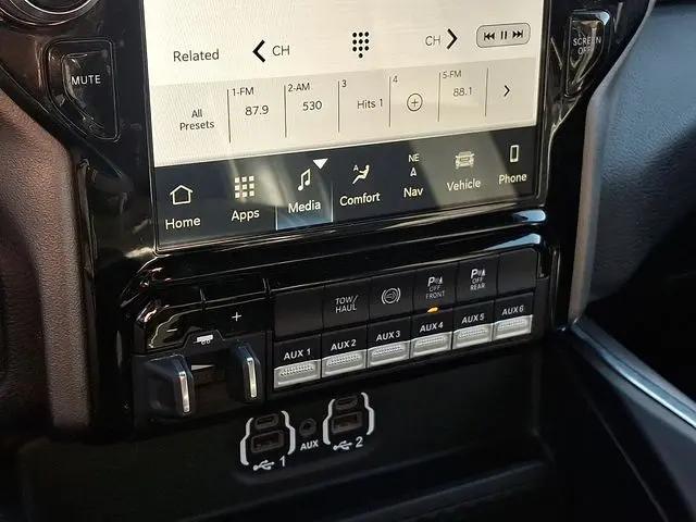 2023 Ram 3500 Laramie Mega Cab 4x4 6'4" Box