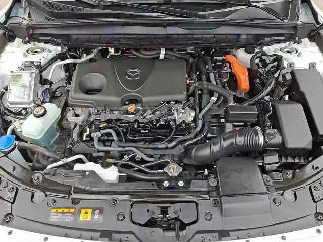 2025 Mazda CX-50 Hybrid Premium Package