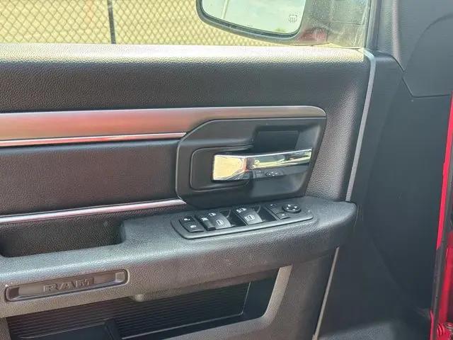 2022 Ram 1500 Classic Warlock Quad Cab 4x4 6'4" Box