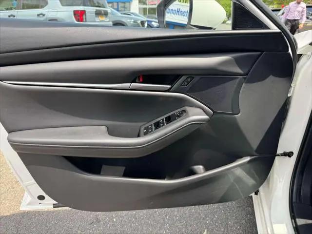 2021 Mazda Mazda3 Select