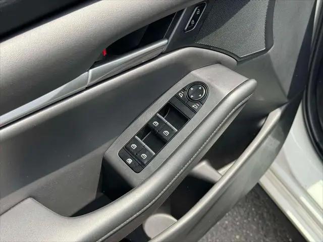2021 Mazda Mazda3 Select