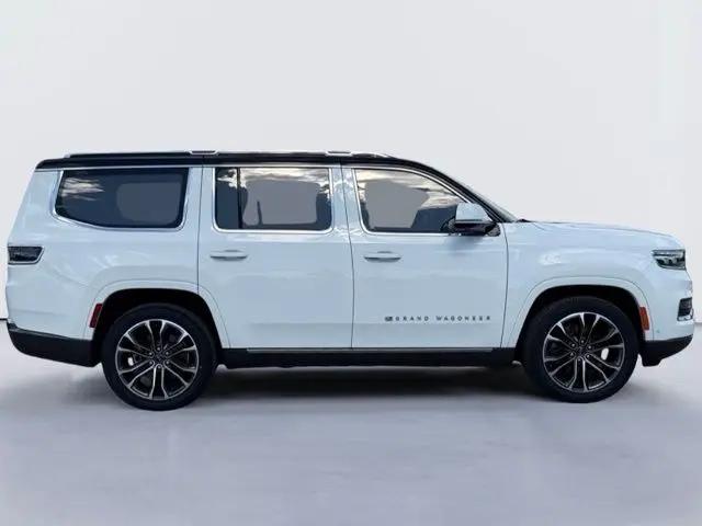 2022 Jeep Grand Wagoneer Series III 4x4