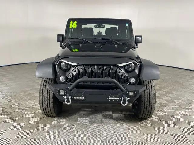 2016 Jeep Wrangler Sport