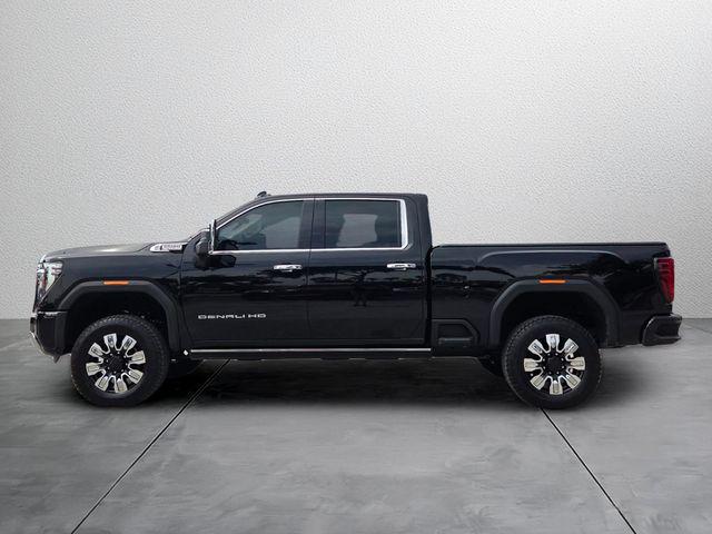 2026 GMC Sierra 2500HD Crew Cab, Standard Bed, Denali, 4WD