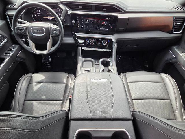 2026 GMC Sierra 2500HD Crew Cab, Standard Bed, Denali, 4WD