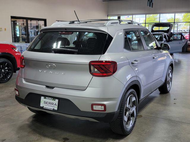 2023 Hyundai Venue SEL