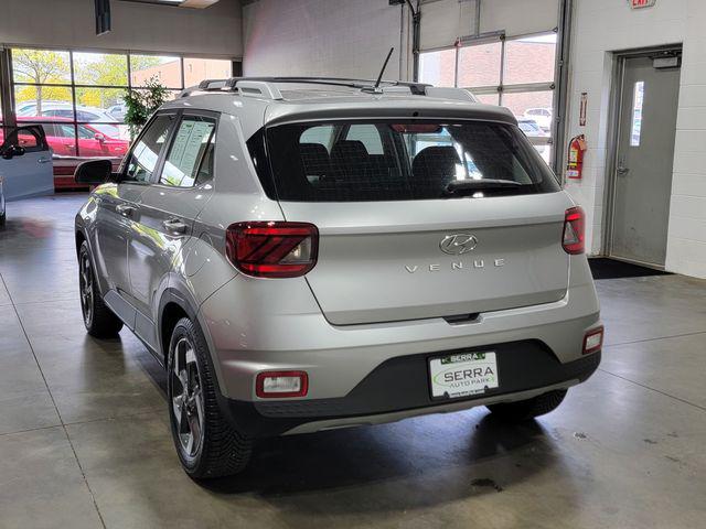 2023 Hyundai Venue SEL