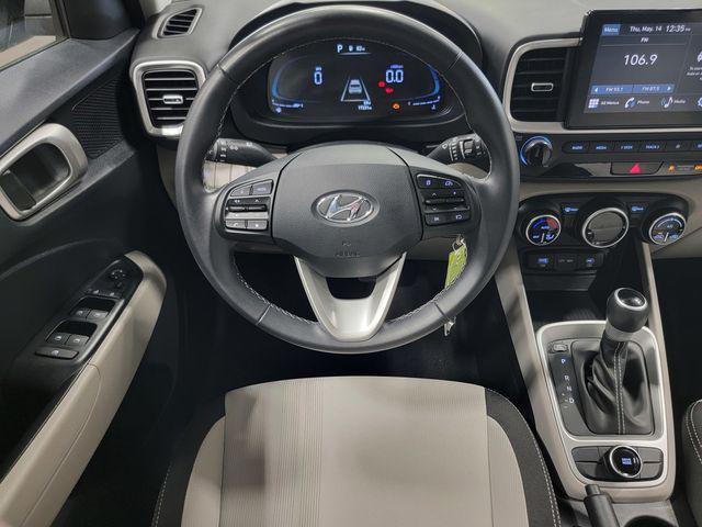 2023 Hyundai Venue SEL
