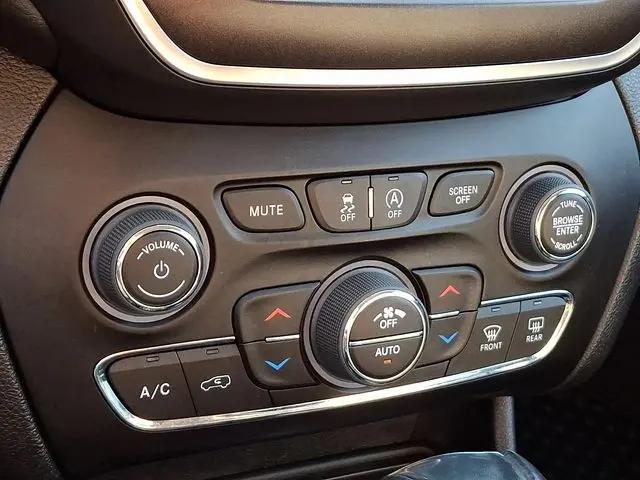 2022 Jeep Cherokee Trailhawk 4x4