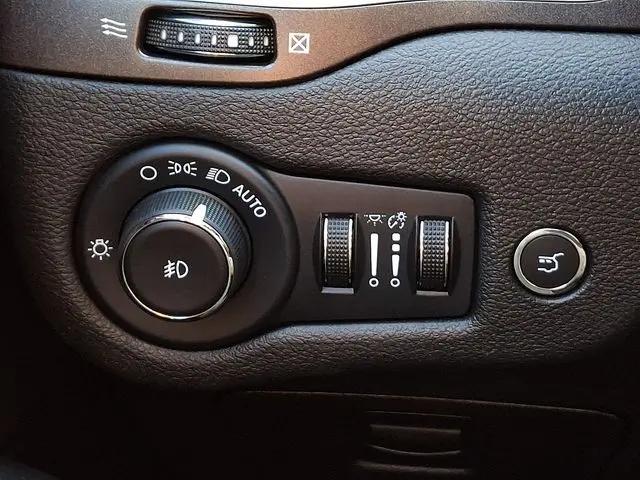 2022 Jeep Cherokee Trailhawk 4x4
