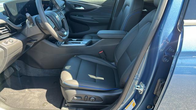 2026 Buick NV Sport Touring FWD