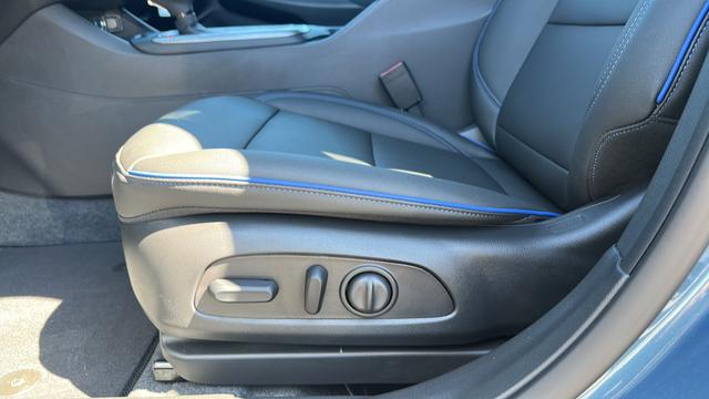 2026 Buick NV Sport Touring FWD