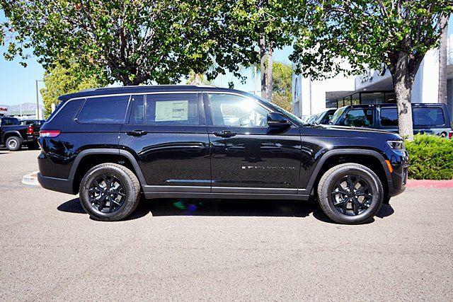2026 Jeep Grand Cherokee L Altitude 4x4
