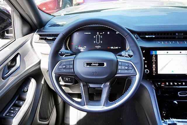 2026 Jeep Grand Cherokee L Altitude 4x4