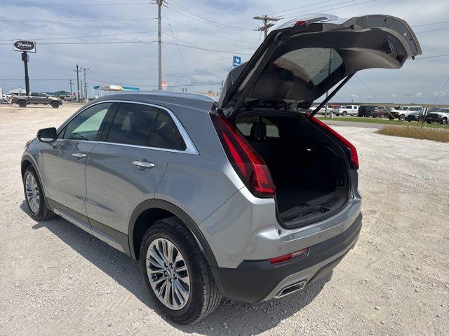 2023 Cadillac XT4 FWD Premium Luxury