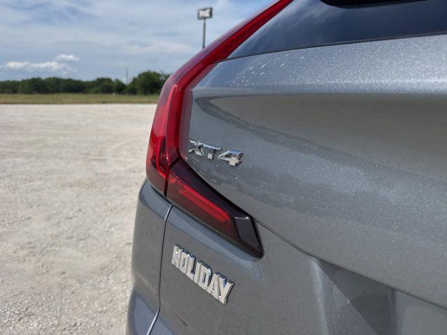 2023 Cadillac XT4 FWD Premium Luxury