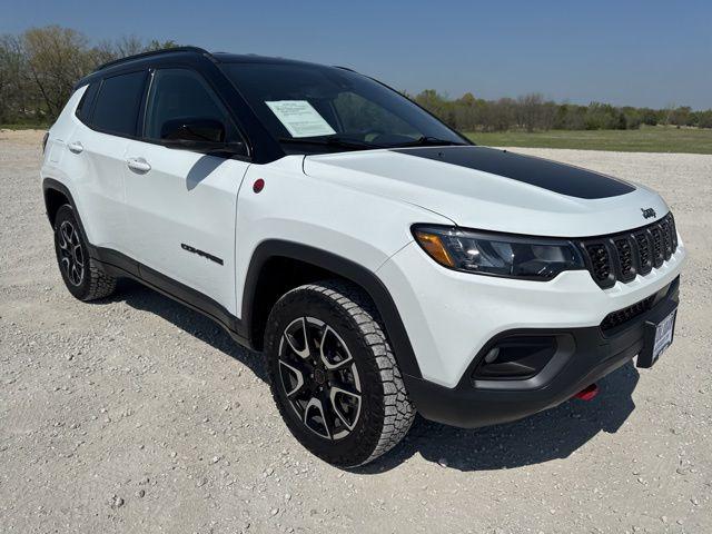 2025 Jeep Compass Trailhawk 4x4